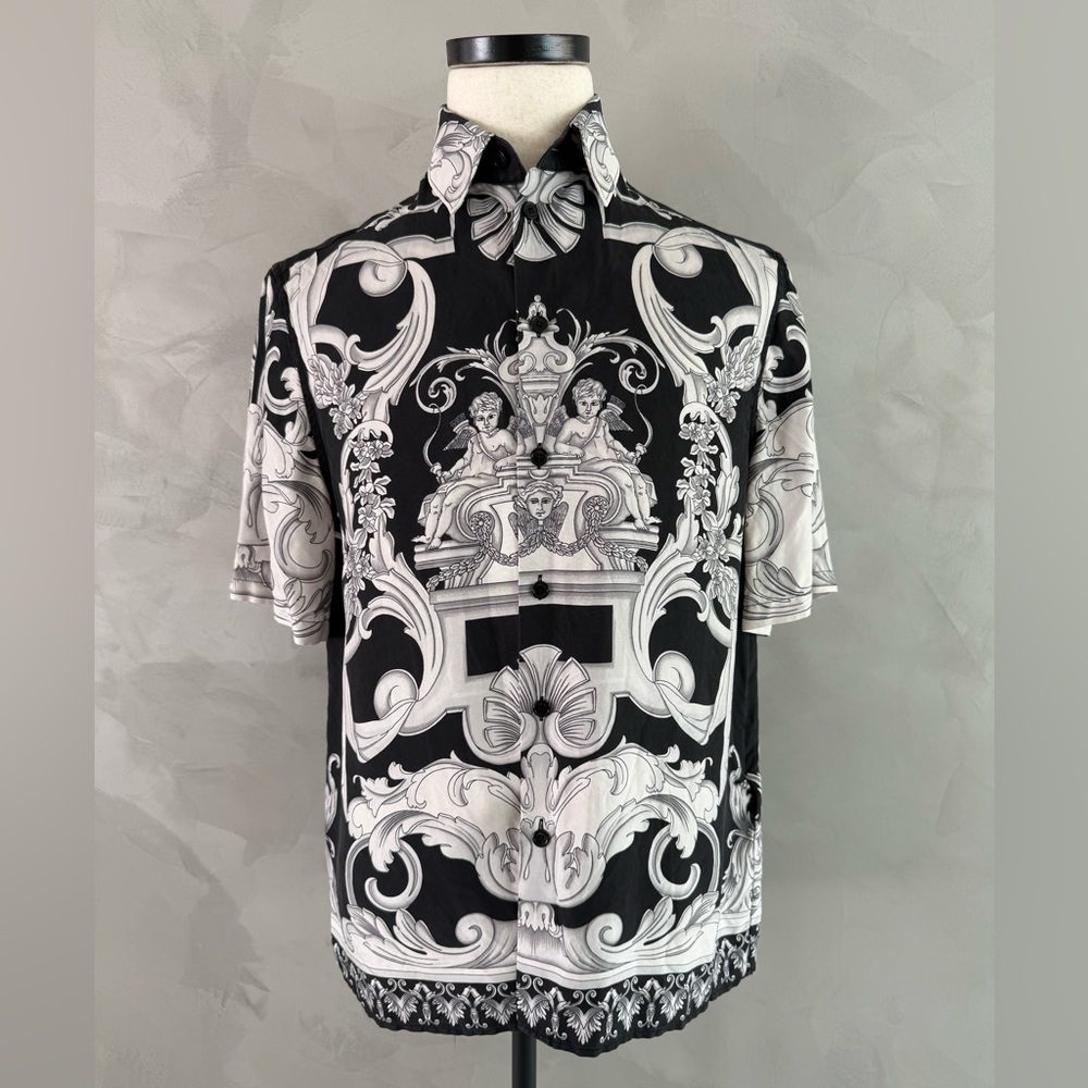 Versace Barocco Black and White Silk Shirt Size 44 / XS. Loose Fit